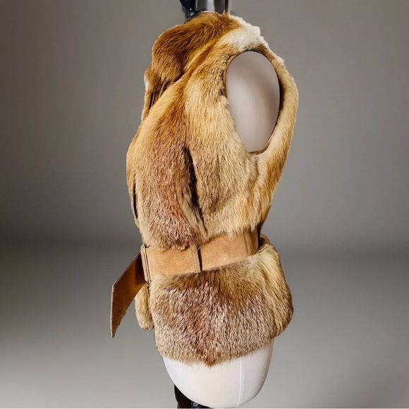 REAL fox fur vest - Picture 7 of 8